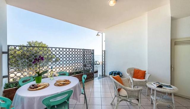 Casa Del Mare - Two Bedroom Villa, Sleeps 5 in Cala Gonone