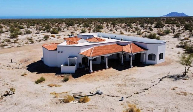 Casa Villa del Carmen Resort Rental - Heated Pool. in Playa El Paraíso
