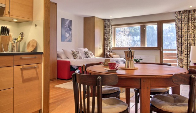 Champéry - Avanthay Immobilier - Charming 1 room apartment, 47m2 on the 1st floor of a residence ver in Champéry