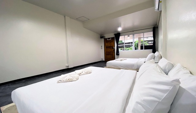 Charming Studio townhouse 46 near Airport&Old town in Chang Wat Chiang Mai