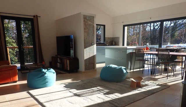 Comfort and Light, between Luberon and Verdon in Pierrevert
