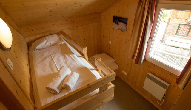 Cosy apartment in villa for 8 guests with pool, WIFI, TV and terrace in Annaberg Im Lammertal