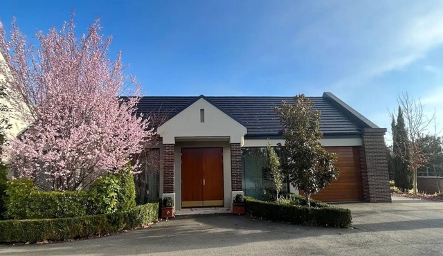 Cosy Country Apartment 8-mins from the City in Pialligo