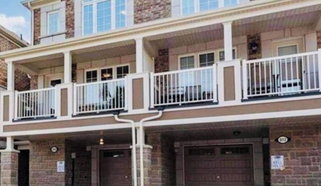 Cozy 3 Bed and 3 Bath family house(Entire House). in Milton