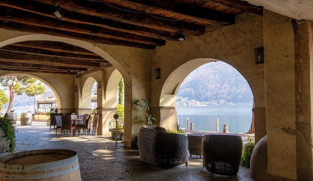 Delightful loft overlooking hill and Santa Maria Church in Morcote (Salvia) in Morcote