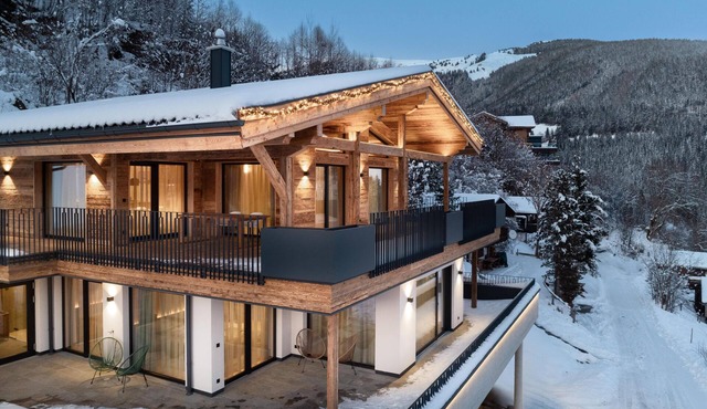 Detached luxury villa with a sauna and views in Bramberg am Wildkogel