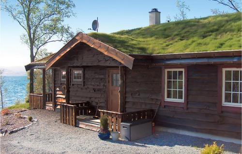 Eikhaugen Gjestegard in Husa