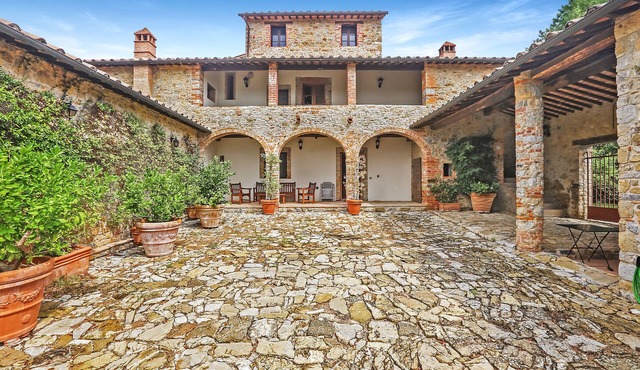 Elegant Chianti Classico Villa with Stunning Views + Starlink in Province of Siena