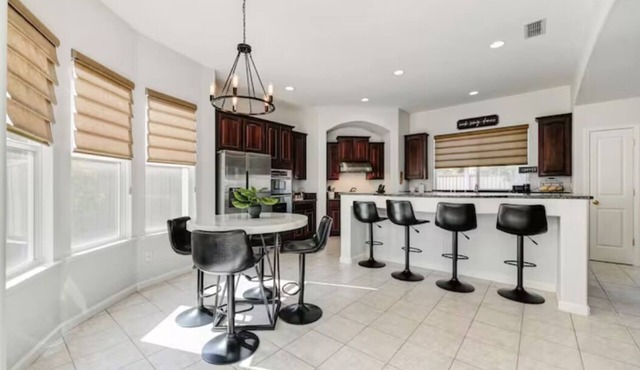 Elegant Mediterranean Hotel Style Home W/Hot Tub! in Sacramento