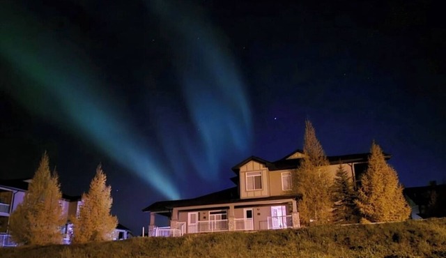 Executive 2 Bed/2 Bath nHeated Garage in Fort McMurray