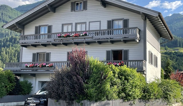 Fireplace apartment in Niedernsill with large terrace and garden Pet friendly🐕 in Niedernsill