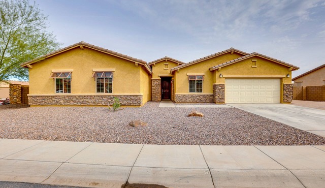 Furnished Patio! Retreat 12 Mi to Dtwn Phoenix in Laveen Village