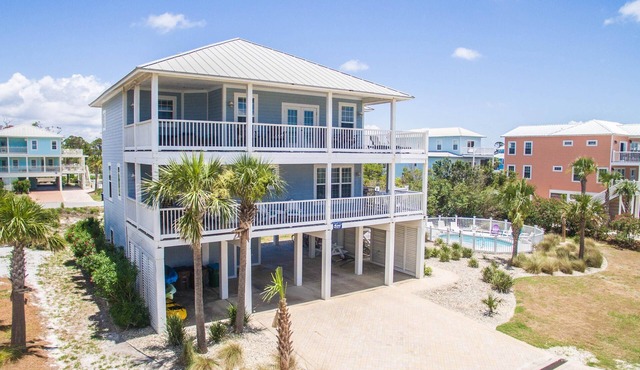 Gulf Views, Private Pool, Steps to Beach, North Cape, Pets Ok, Bikes & Kayaks in Port St Joe