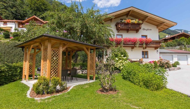 Holiday apartment with balcony and garden in Walchsee