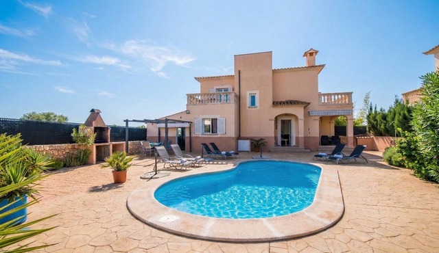 House with pool Son Moleto near the beach in Sa Rapita