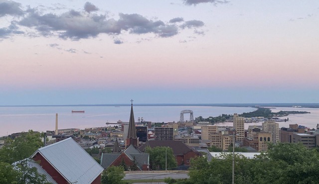 Lake Superior Panoramic View! Comfortable Spaces, Deck, Gourmet Kitchen & more! in Duluth
