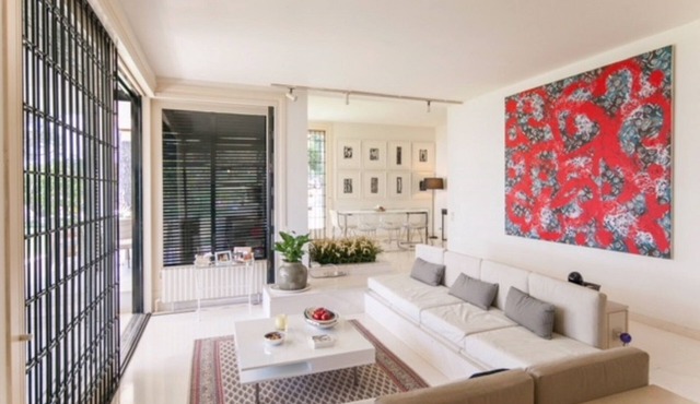 Luxury 5 Bed Magnificant Sea View Villa - Close to Barcelona in Barcelona