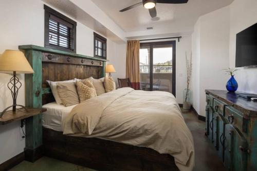 Luxury Downtown Rental (Pet Friendly) - La Dolce Vita Villas #7 in Moab
