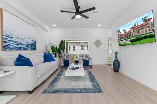 Luxury Modern Comfort in Historic St Augustine in St. Augustine