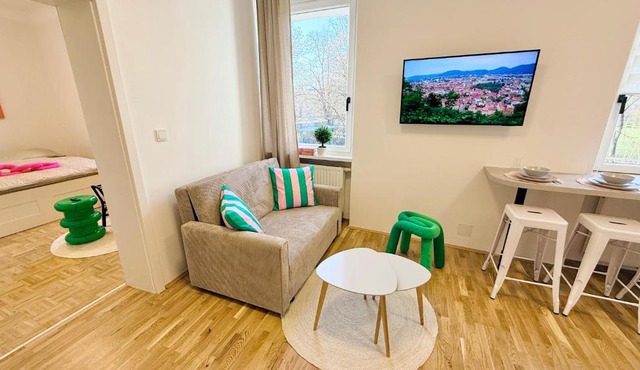 M8 ParkSide Studio Two in Graz