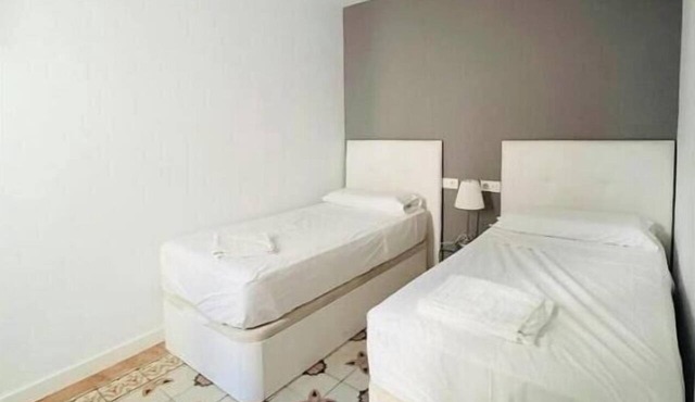 Mesones Apartments: Superior 1-Bedroom Apartment in Granada