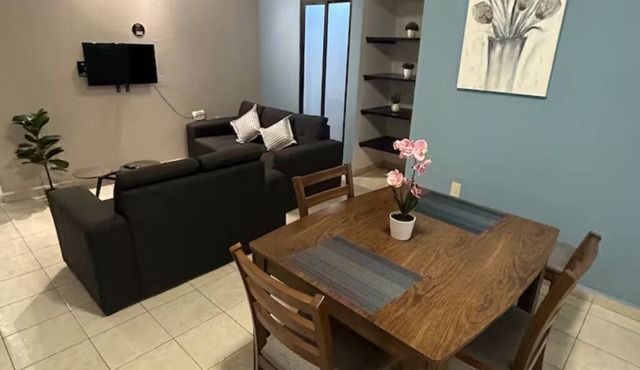Modern and spacious suite : fast WiFi + private parking in Tuxtla Gutiérrez