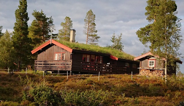 Mountain hut, 20 km north of Oppdal, near Trollheimen. in Rennebu