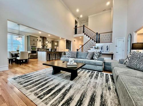 NEW, big, beautiful, Executive Home Liberty Twp in Middletown