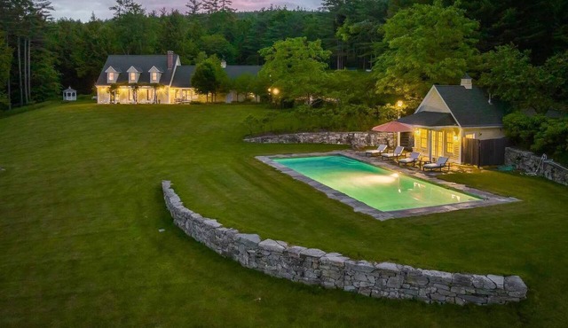 Norwich Estate with Pond, Pool & Mountain Views in Norwich