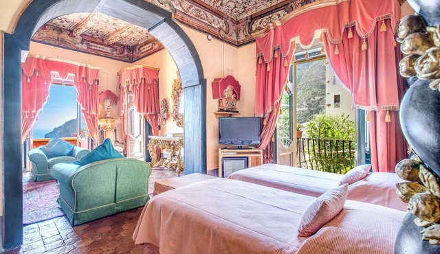 Palazzo Santa Croce in Positano
