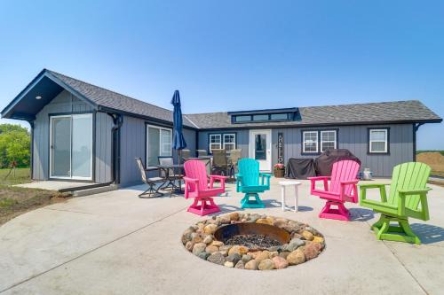 Pet-Friendly Cabin w/Lake Access & Patio in Dent in Dent