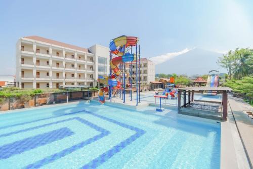 RedDoorz Resort Premium @ Sangkan Hurip Kuningan in Kuningan