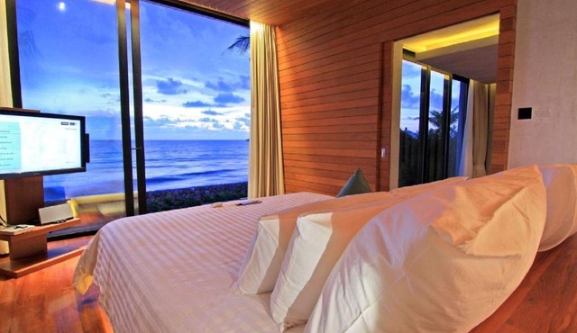 (SHA+)Cozy Beachfront Suite Pool Villa (BS3) in Takua Pa District
