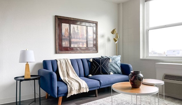Sleepover | Cozy 1BD/1BA + Gym - Cincinnati in Cincinnati