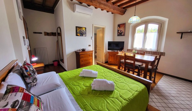 Studio Apartment B4 in Modena