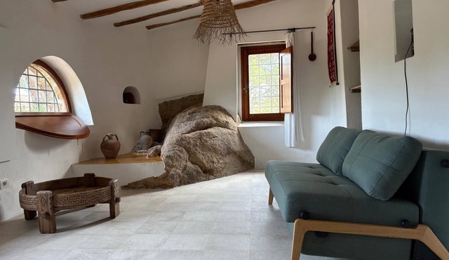 SU CRASTU Charming property, character, Mediterranean garden, near the sea in Sardaigne