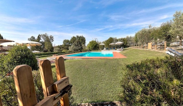 SwimmingPool ONLY FOR YOU in Villa with AirCon for 26/30 pax in 13 bedrooms in Toscana