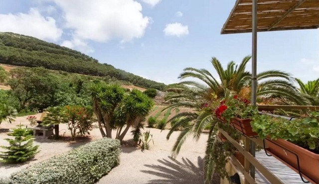 Terraced House for 2 | Lovely view, in the park. Near the beach in Alghero