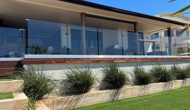 Tranquility By The Beach Wallaroo Water Front Property in Wallaroo