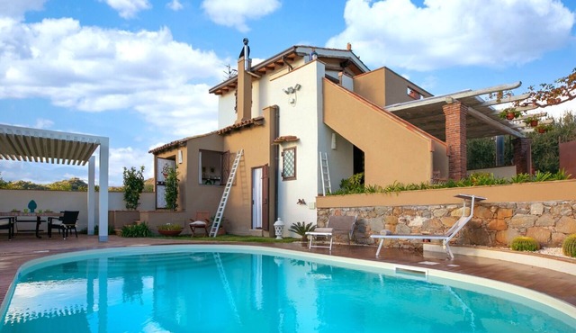 Villa Alcantara in Muscianò-cupparo