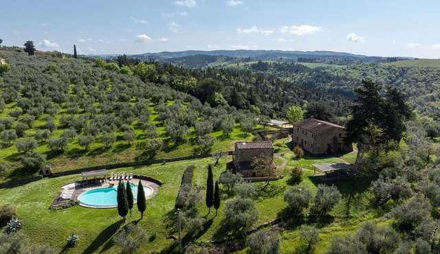 Villa Ferdinando - Villa with private pool in Poggibonsi