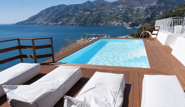 Villa in Erchie with 4 bedrooms sleeps 8 in Erchie