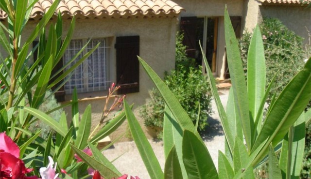 Villa- Mazet 59 - Two Bedroom Villa, Sleeps 5 in Sainte-Maxime