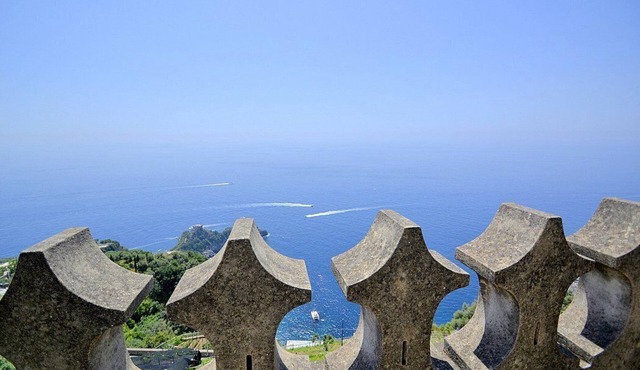 Villa Merlata: A charming apartment created inside an ancient watch tower. in Conca dei Marini