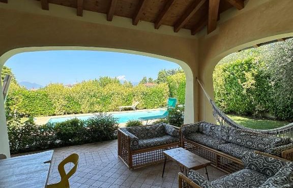 Villa Oliva in Manerba del Garda