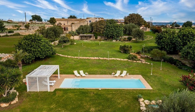 Villa Ramunna 6, Emma Villas in Rosolini
