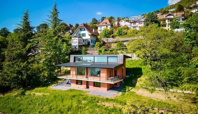 Villa Rose in the center of Montreux by GuestLee in Montreux