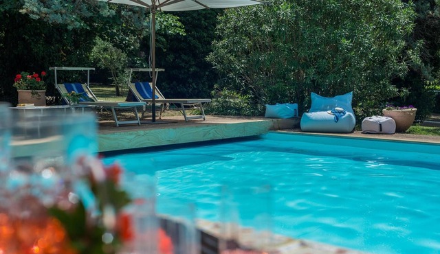 Villa Rossini 10 - Four Bedroom Villa, Sleeps 10 in Psaro