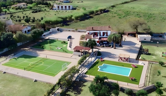 'Villa Sara' with Private Pool, Wi-Fi and Air Conditioning in Sorso
