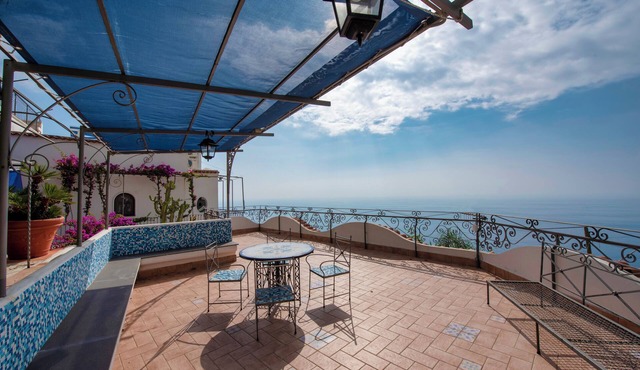 Villa w/terrace overlooking the sea by Wonder. in Conca dei Marini